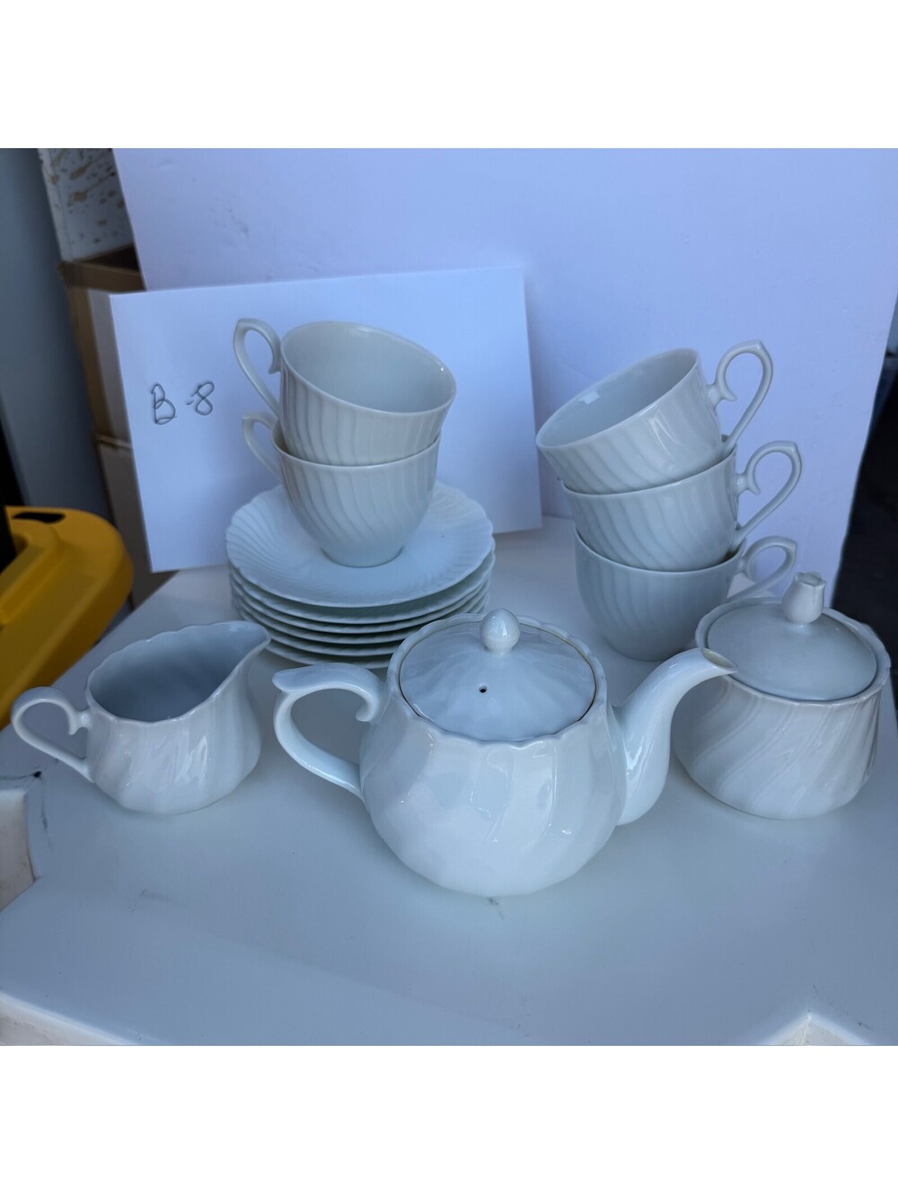 Vintage Yamaai Japan White Swirl Porcelain Tea Set Teapot‎ Cups Saucers B-8
